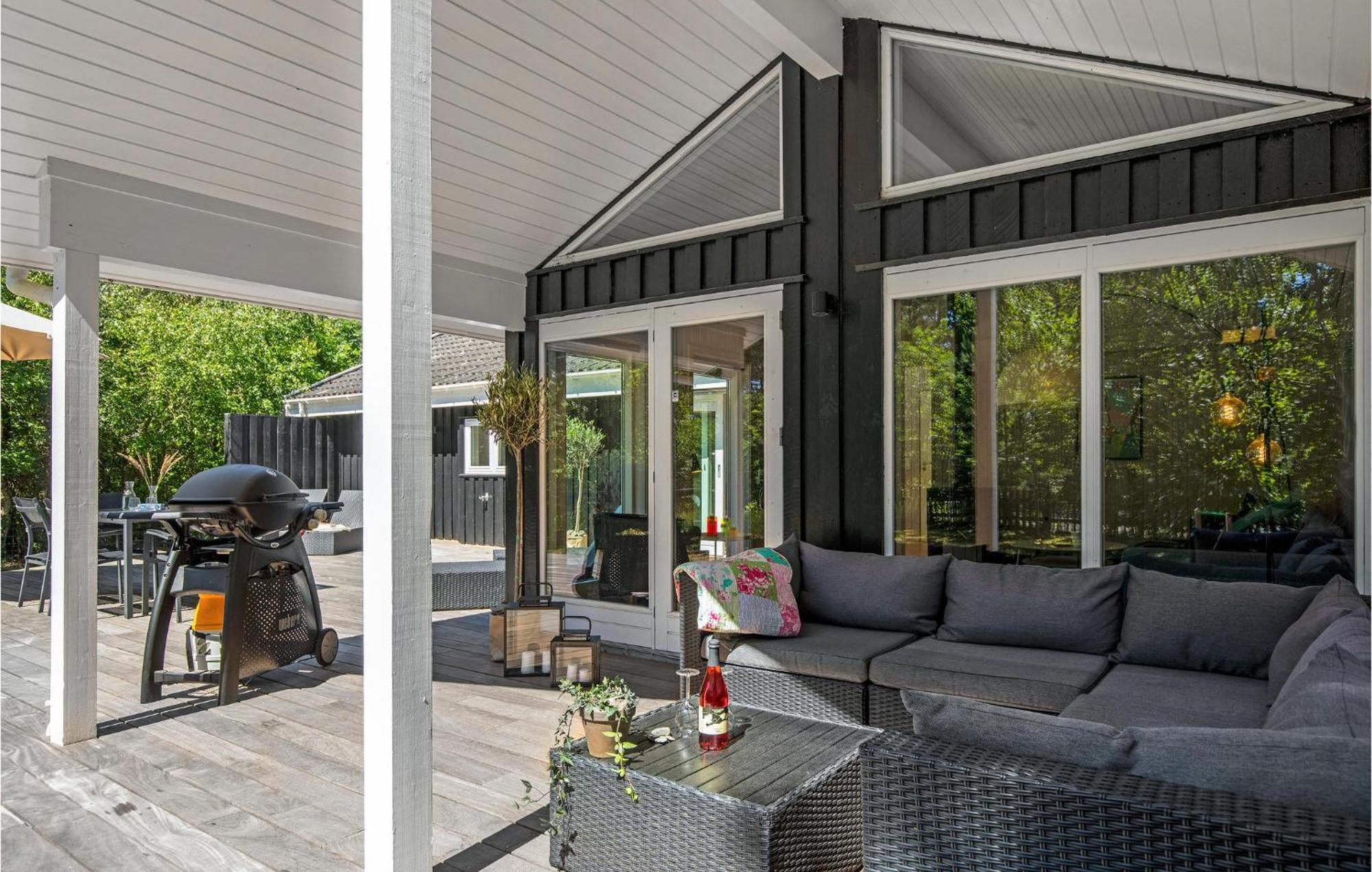 Awesome Home In Nexo With Sauna Snogebæk Exterior foto